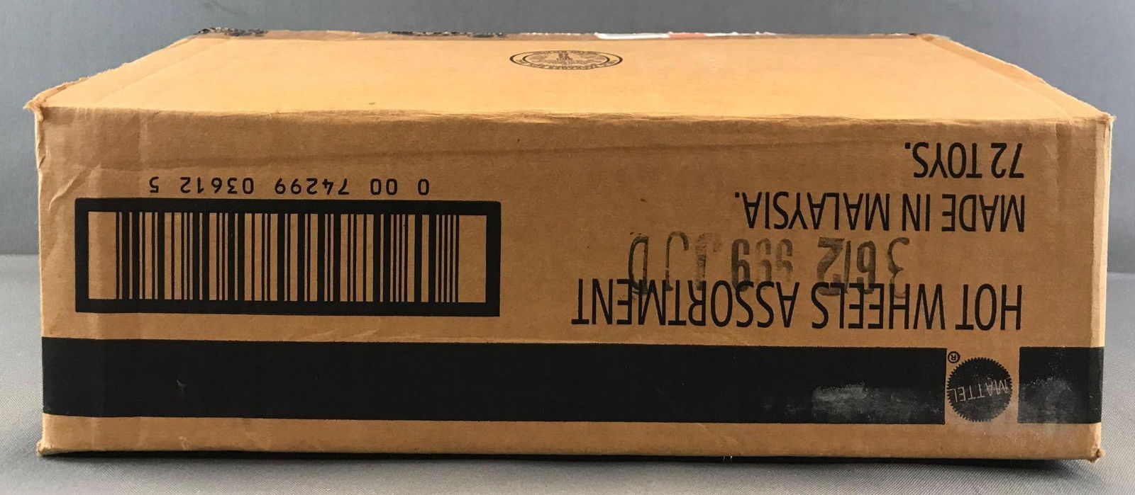 Full shipping box of assorted Hot Wheels die-cast: New in original packaging, 80 pieces, 1999 4-car sets including Sugar Rush Series, Street Art Series, and more