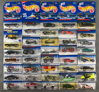 Group of 40 assorted Hot Wheels die-cast vehicles in: Includes Proper Chopper, Hydroplane, Oscar Mayer Wienermobile