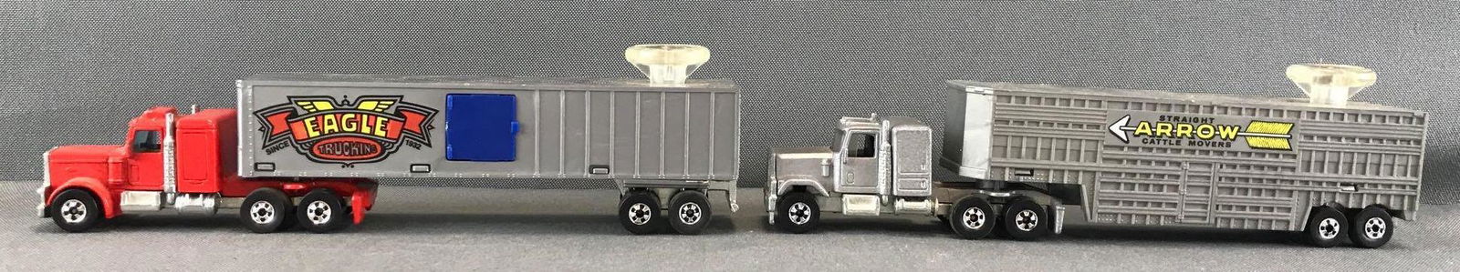 Group of 2 Hot Wheels Steering Riga die-cast vehicles (1 of 8)