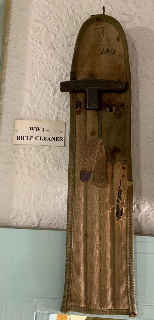 WW1 US rifle cleaning kit: 13 x 4 inches