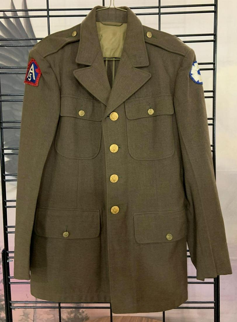 WW2 US 5th Army tunic (1 of 4)