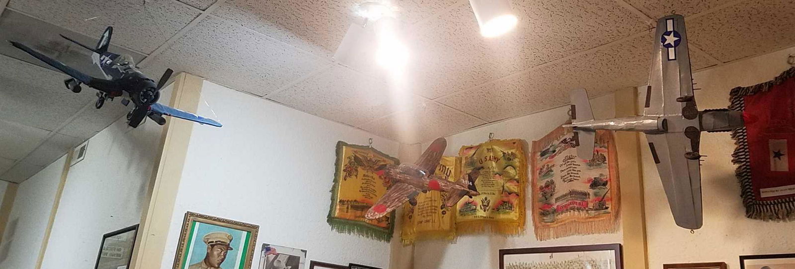 Group of 3 Large Model Fighter Planes (1 of 4)