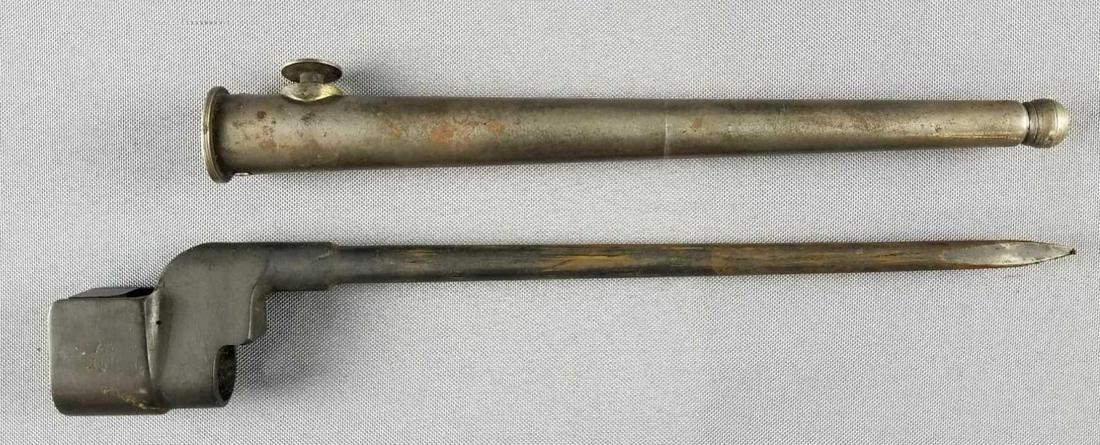 WW2 British MKII No 4 spike Bayonet and Scabbard (1 of 3)