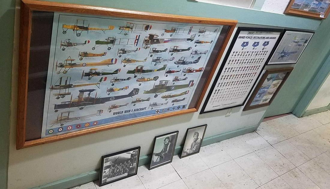 Group of 7 Framed Aviation Items & more. (1 of 5)