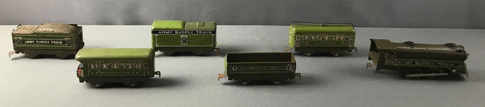 Group of 6 Marx 500 Tin Litho Army Train Set (1 of 4)