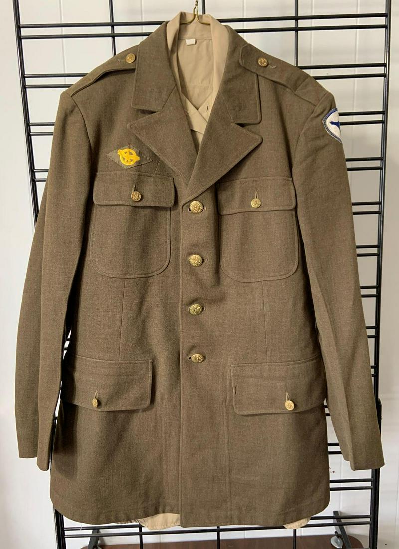 WW2 US Army 2nd service command uniform (1 of 4)