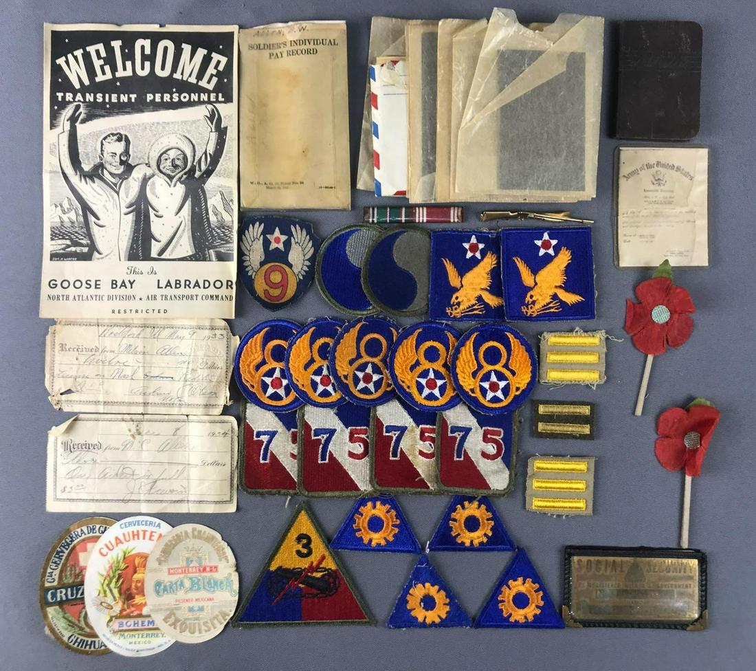 Group of 40+ pieces US Military Uniform insignia (1 of 5)