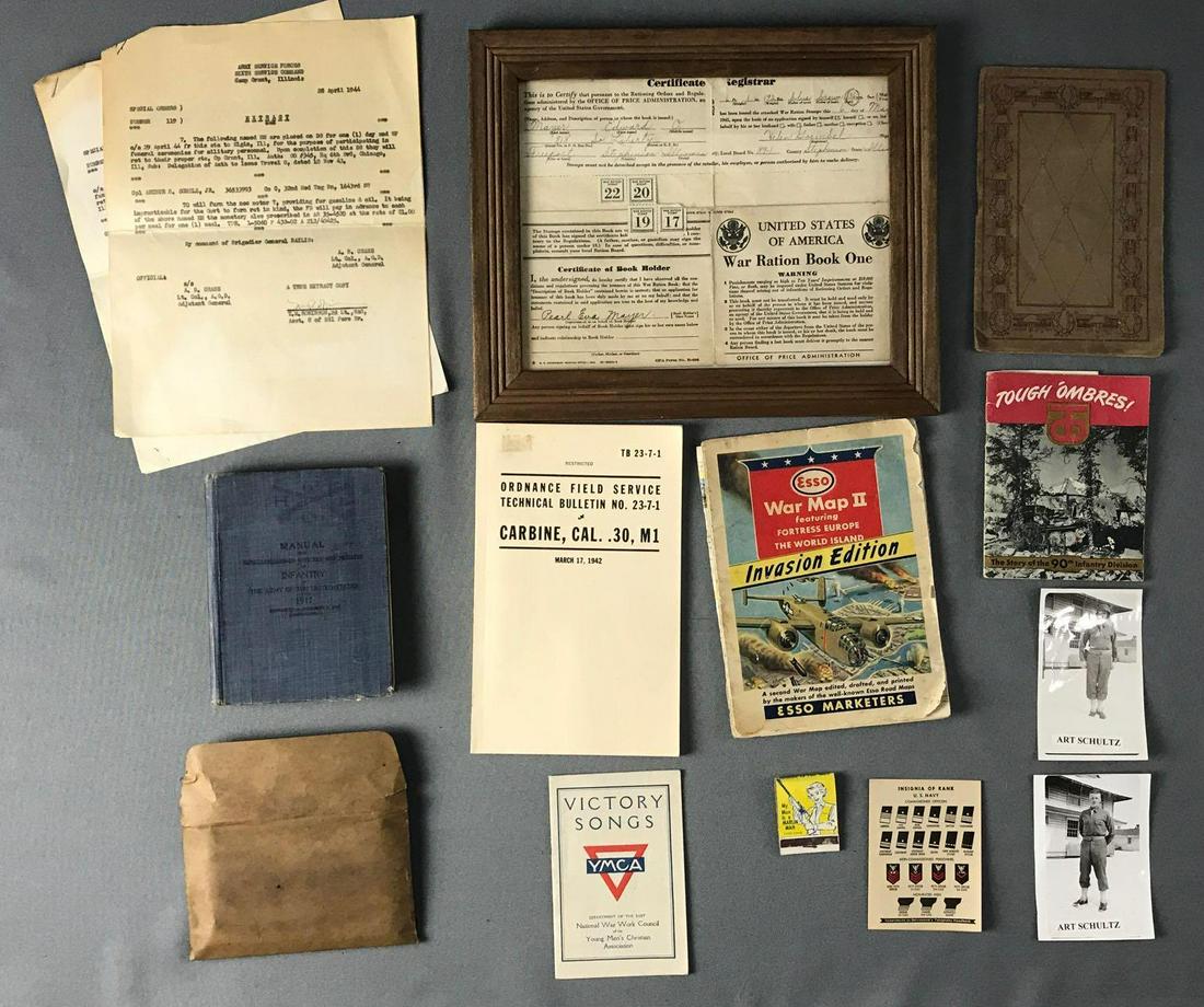 WW1 & WW2 Group of Military Items (1 of 4)