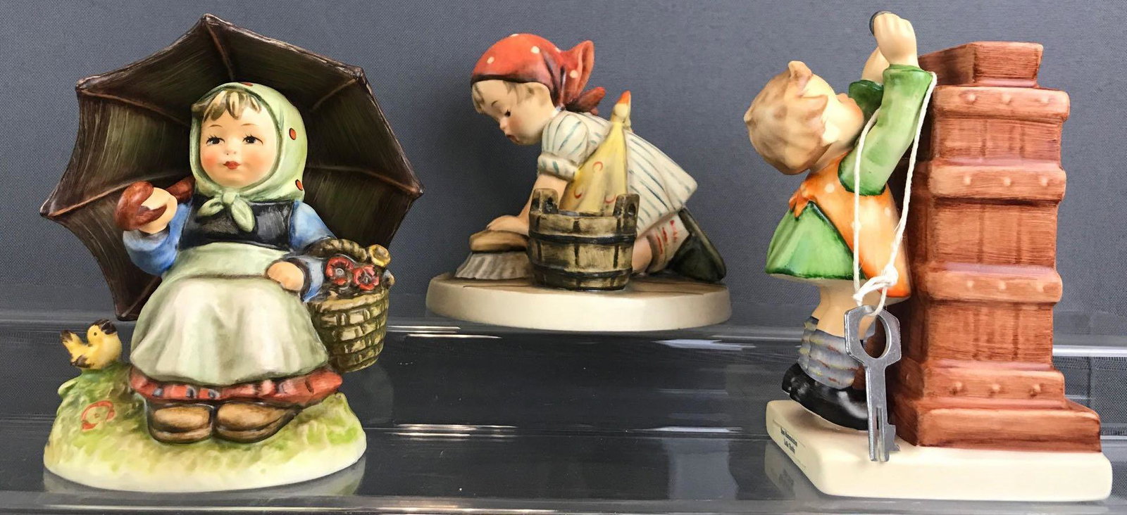 Group of 3 Goebel M.I. Hummel figurines (1 of 11)