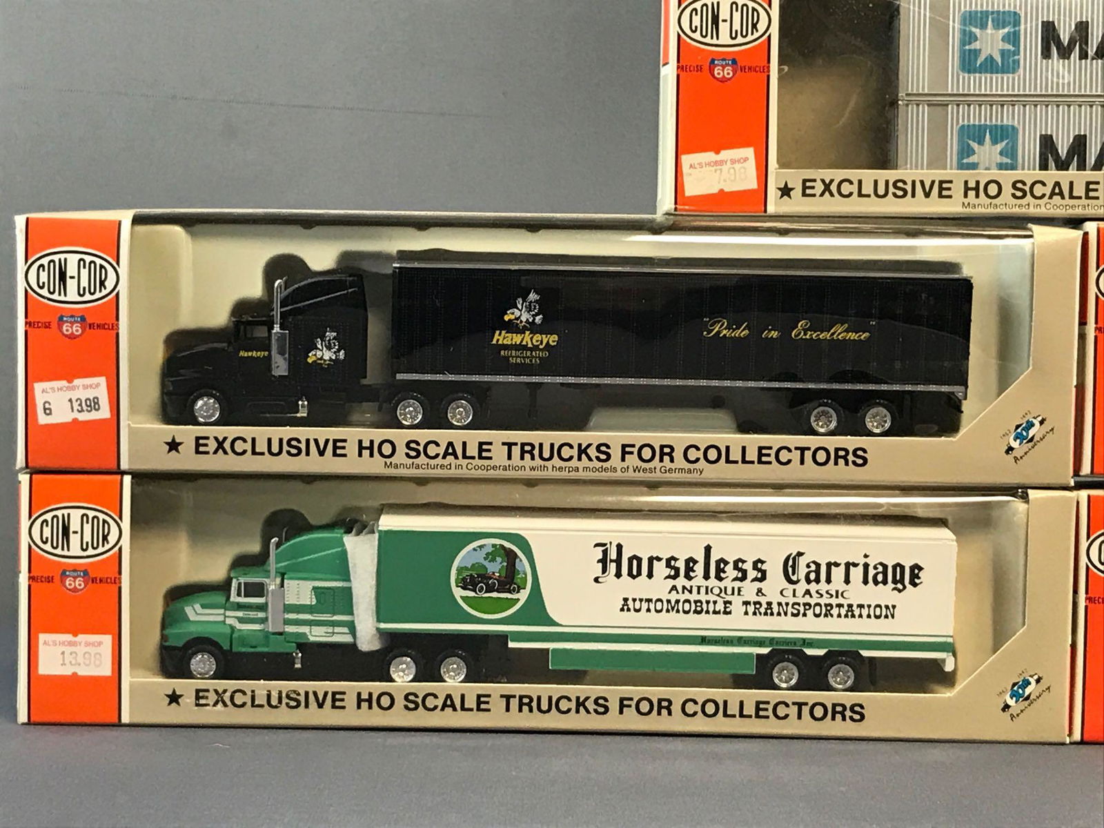 Group of 5 Herpa/Con-Cor Tractor Trailer in Mostly (1 of 5)