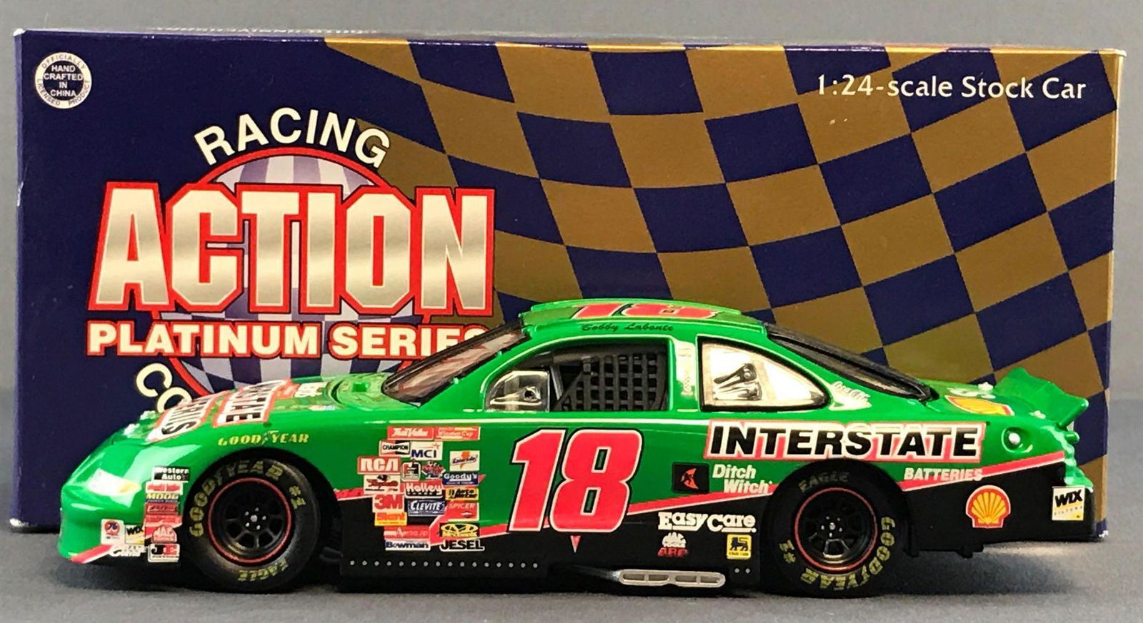Action Bobby Labonte Interstate Battery die-cast (1 of 13)