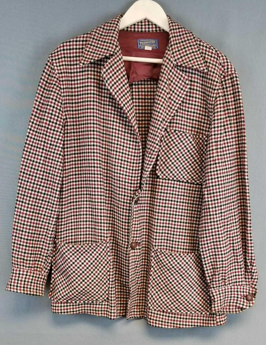Vintage Pendleton houndstooth jacket: Lightweight jacket/shirt. Missing one button. Circa 1960-70s.