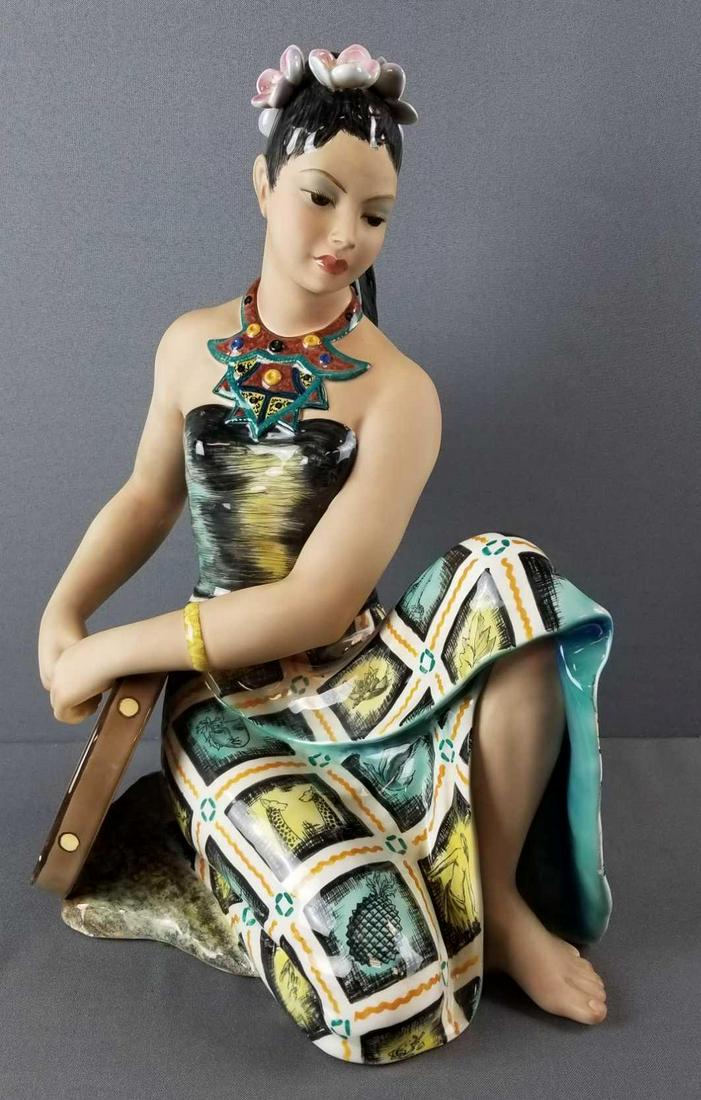 Le Bertetti Balinese Italian pottery figurine: A couple of small chips, crack at bottom of dress. 17 inches tall. Bottom reads Le Berlette, Torino Made in Italy, Penida N 153. Isola Bali Indonesia