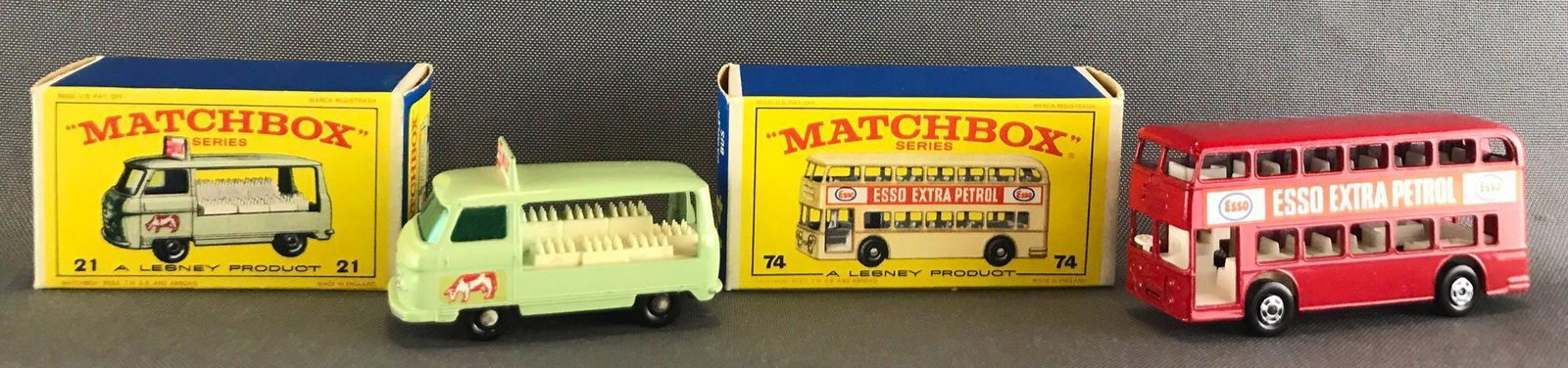 Group of 2 Matchbox die-cast vehicles (1 of 9)