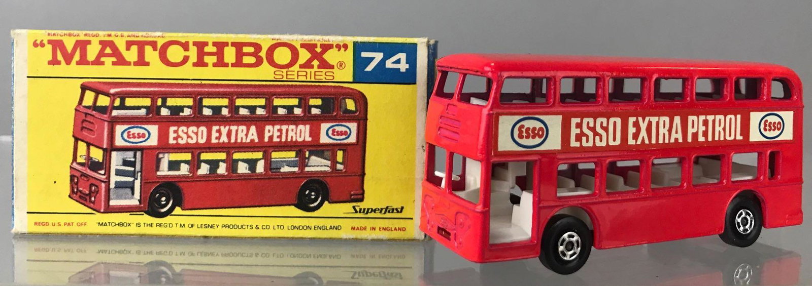 Matchbox Superfast No. 74 Daimler Bus (1 of 9)