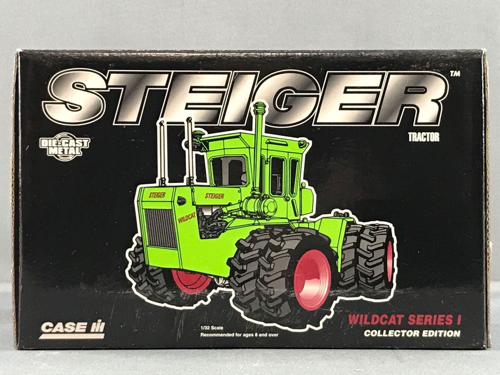 Ertl Steiger Wildcat die-cast Tractor (1 of 5)