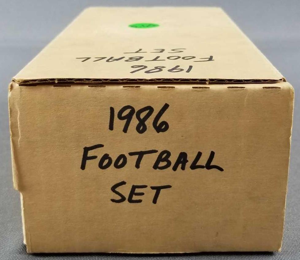 1986 Topps football card set: High Grade Complete set, includes Steve Young, Jerry Rice.