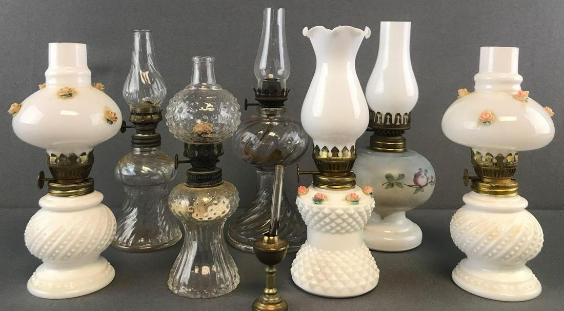Group of 8 assorted vintage oil lamps (1 of 4)
