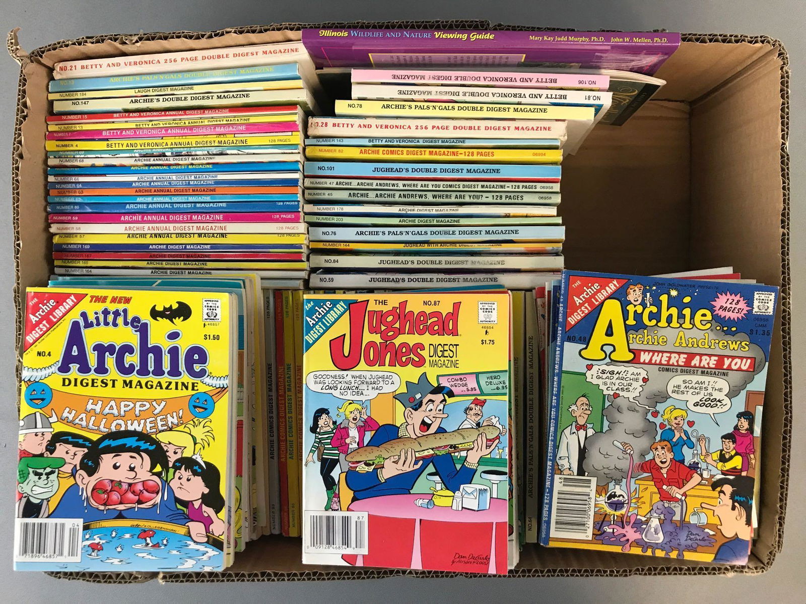 Group of 100+ assorted Archie Digest Library comic (1 of 6)