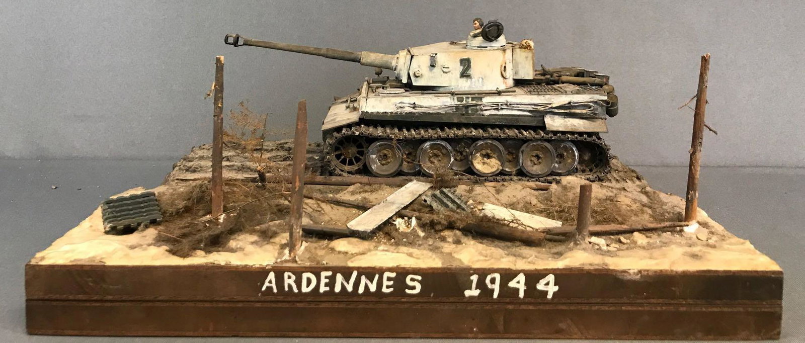 WW2 Diorama-Ardennes 1944: 16x14.5x7.75 inches. Some loose pieces