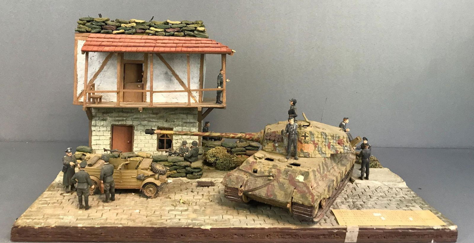 WW2 Diorama (1 of 6)