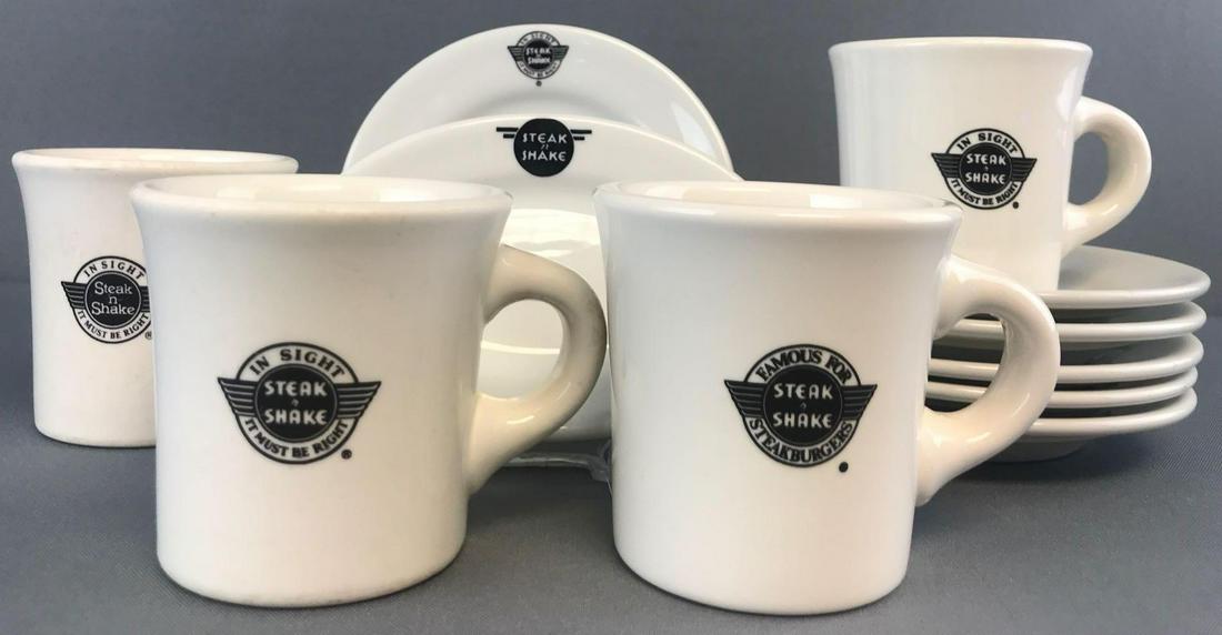 Group of 11 pieces Steak n Shake Restaurant Ware (1 of 5)