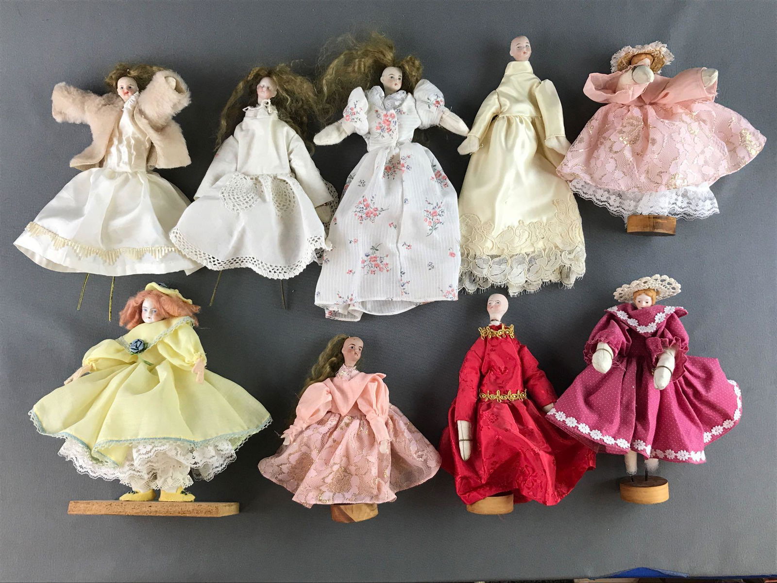 Group of 9 assorted dolls (1 of 5)