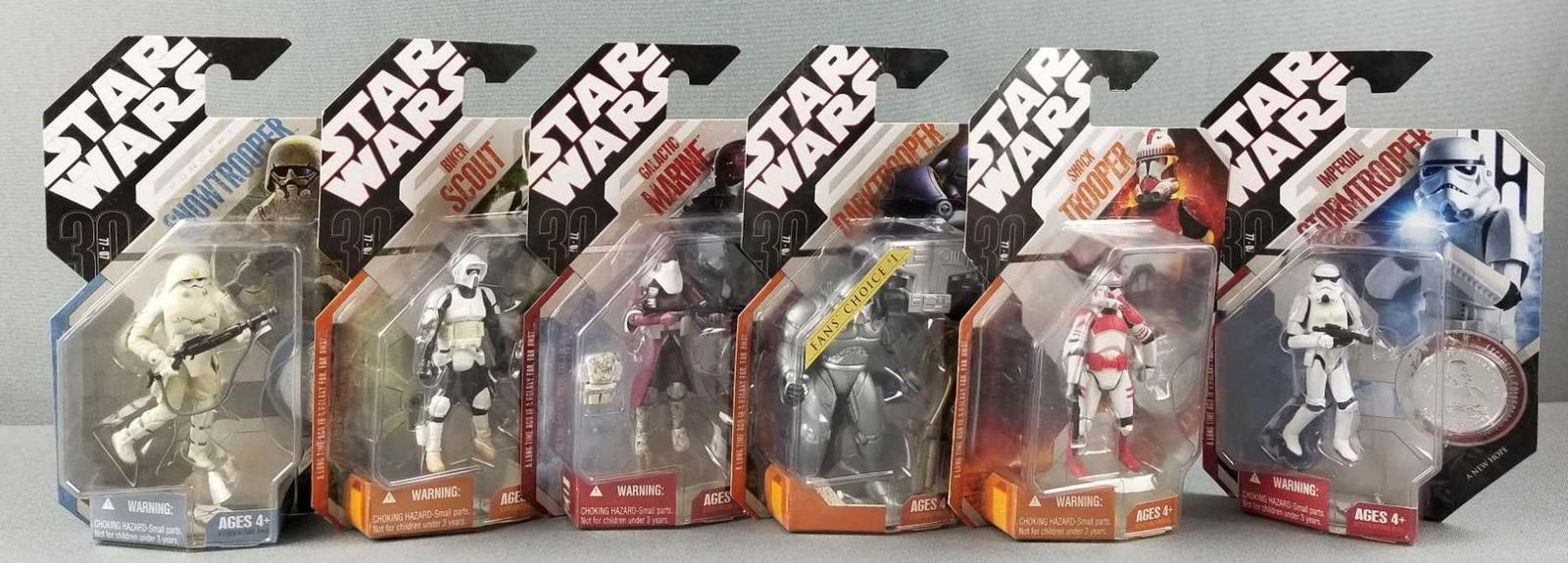 Group of 6 Star Wars action figures in original (1 of 5)