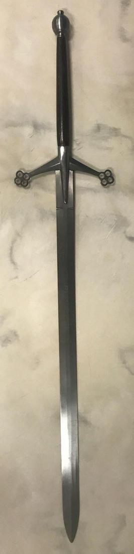 Two handed Scottish style Claymore sword: 58.5 inches total length