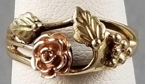 10k Black Hills gold ring (1 of 4)