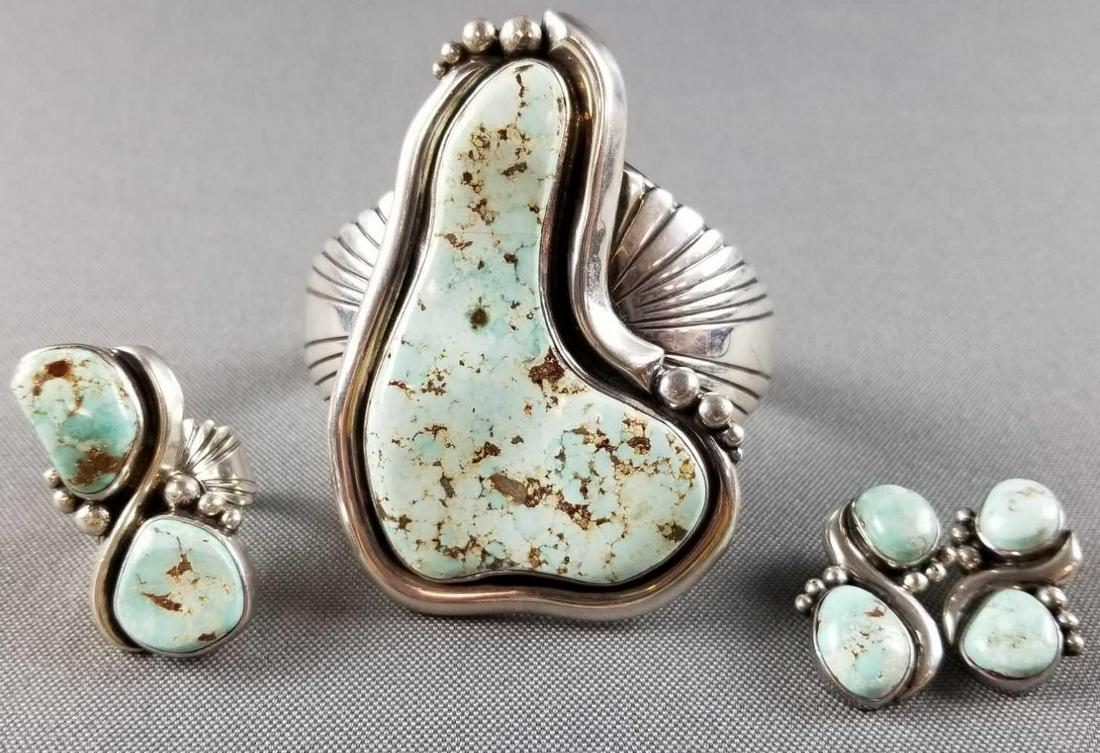 Native American sterling silver pale turquoise jewelry (1 of 4)