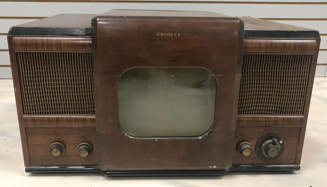 Crowley Model 307TA Television (1 of 8)