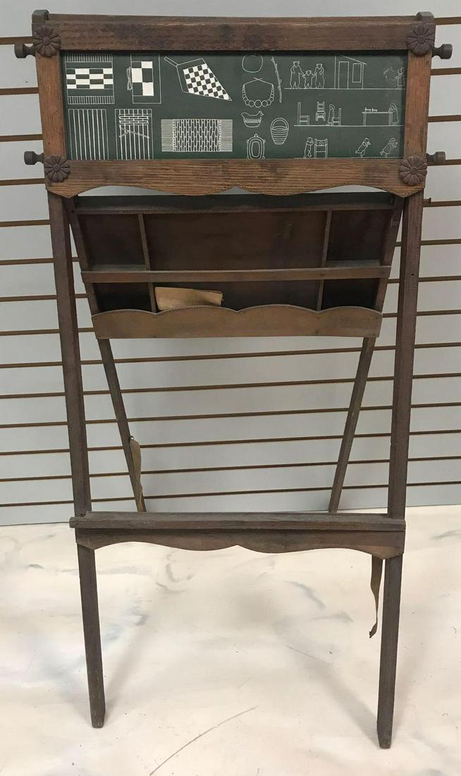 Antique Childrens Easel (1 of 4)