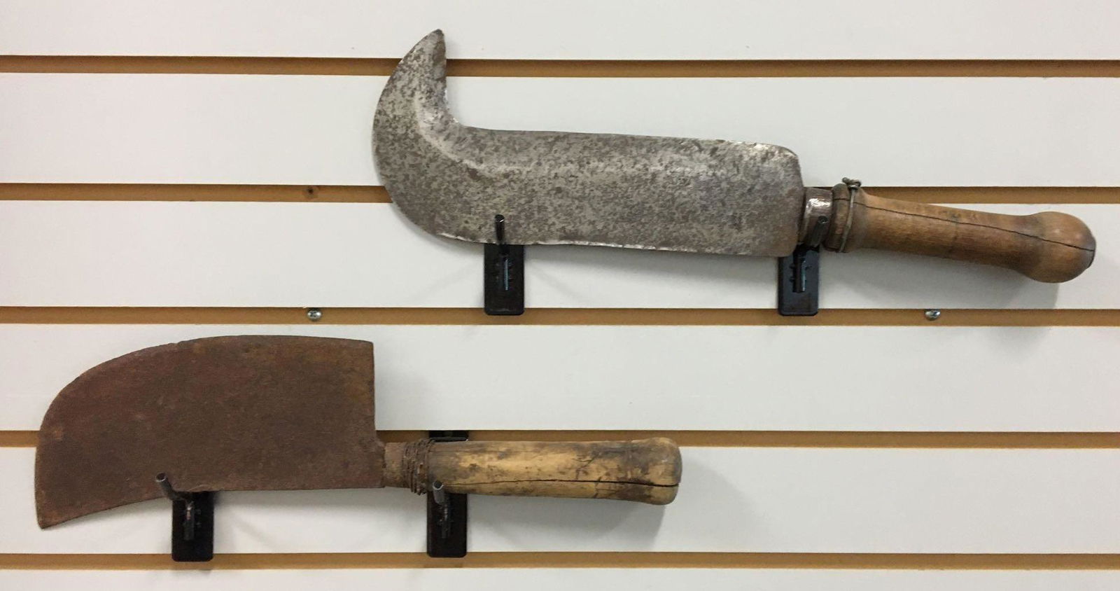 Group of 2 Antique Butcher Knives/Meat Cleavers (1 of 7)