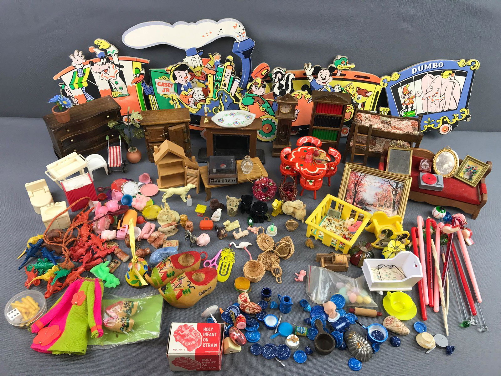 Group of 100+ Dollhouse Miniatures: Includes bunk beds, dishes, animals and more. Largest measures 20x7x.5 inches.