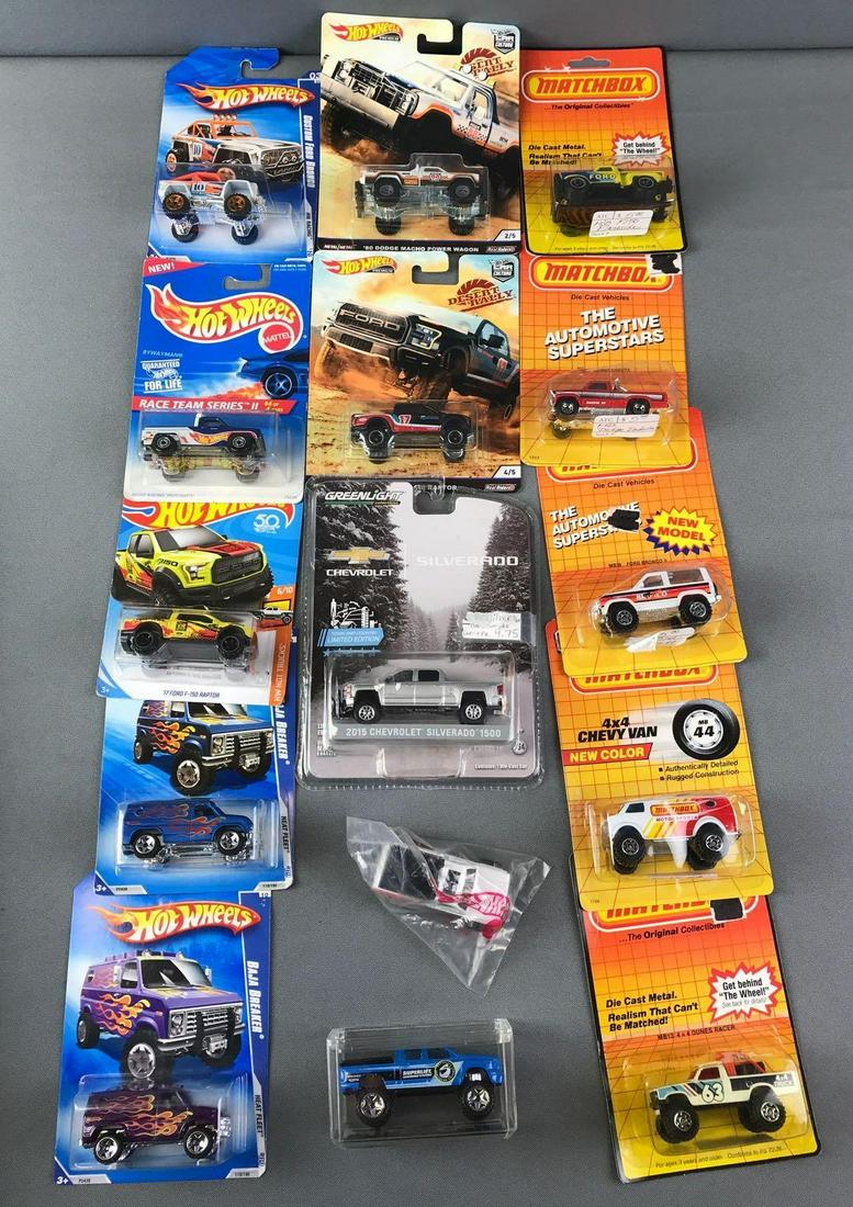 Group of Hot Wheels and Matchbox Cars (1 of 4)