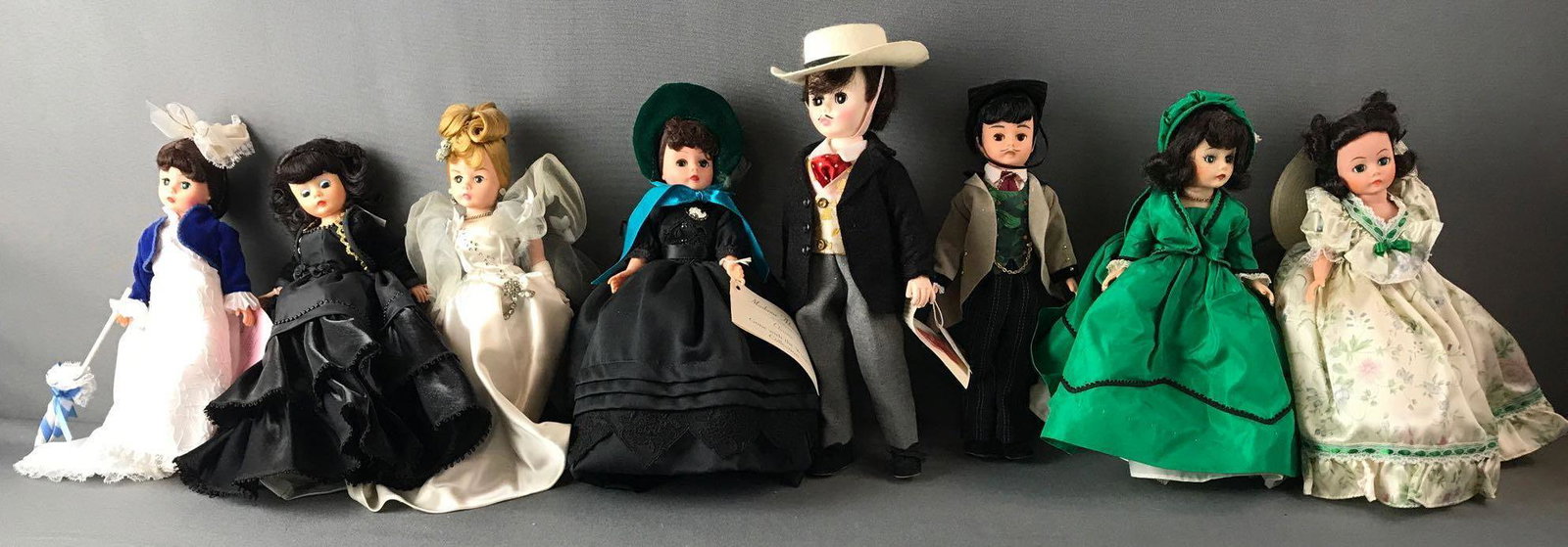 Group of 8 Madame Alexander dolls (1 of 15)