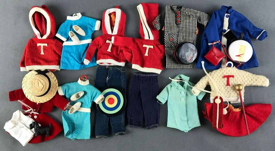 Large group of Tammy Doll Outfits and Accessories (1 of 3)