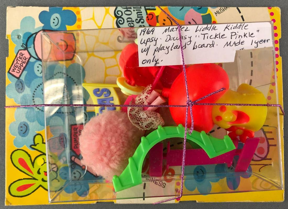 Mattel Liddle Kiddle Upsy Downsy Tickle Pinkle Set (1 of 3)