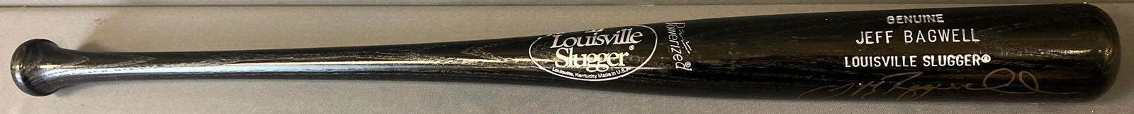 Signed Jeff Bagwell Louisville Slugger Bat (1 of 3)