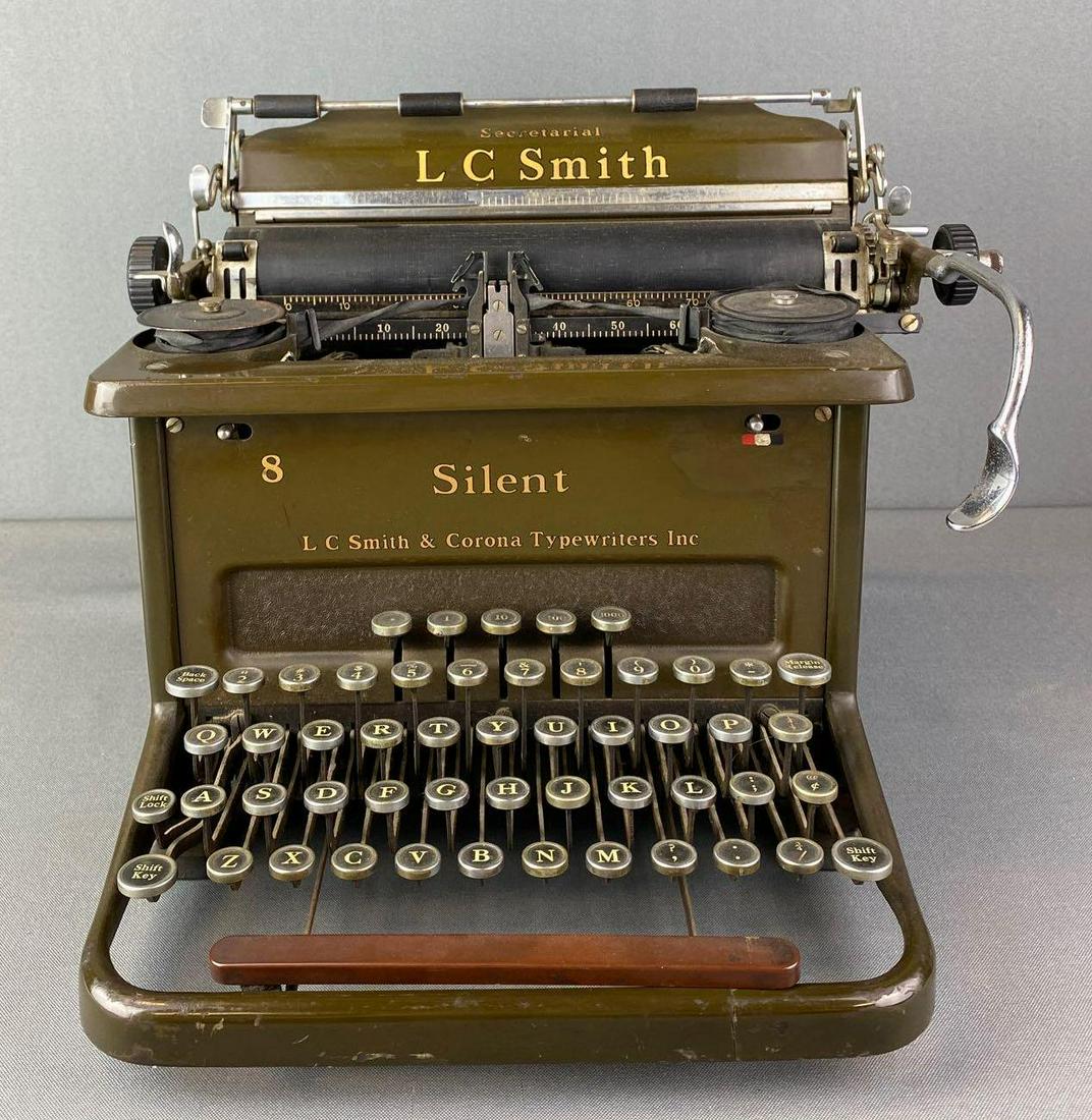 L C Smith Secretarial Typewriter (1 of 4)
