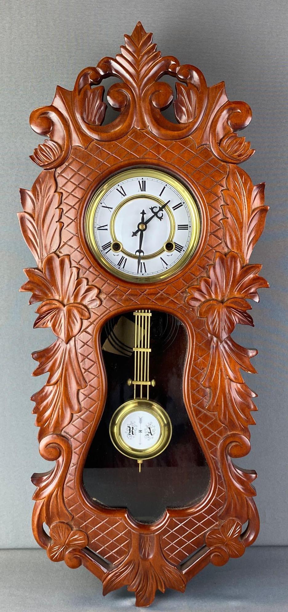 Pendulum Wall Hanging Clock (1 of 4)