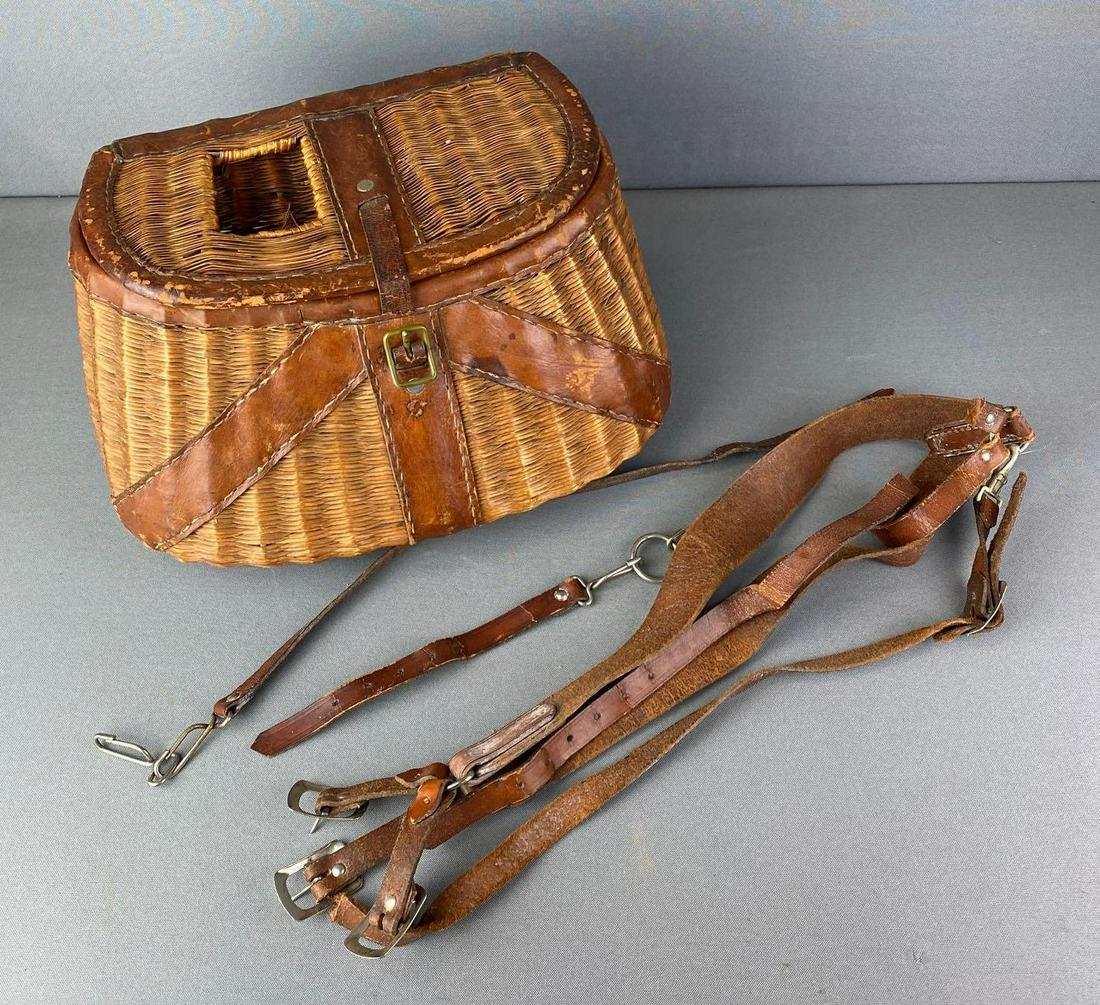 Fly fishing creel basket with Leather Straps (1 of 6)