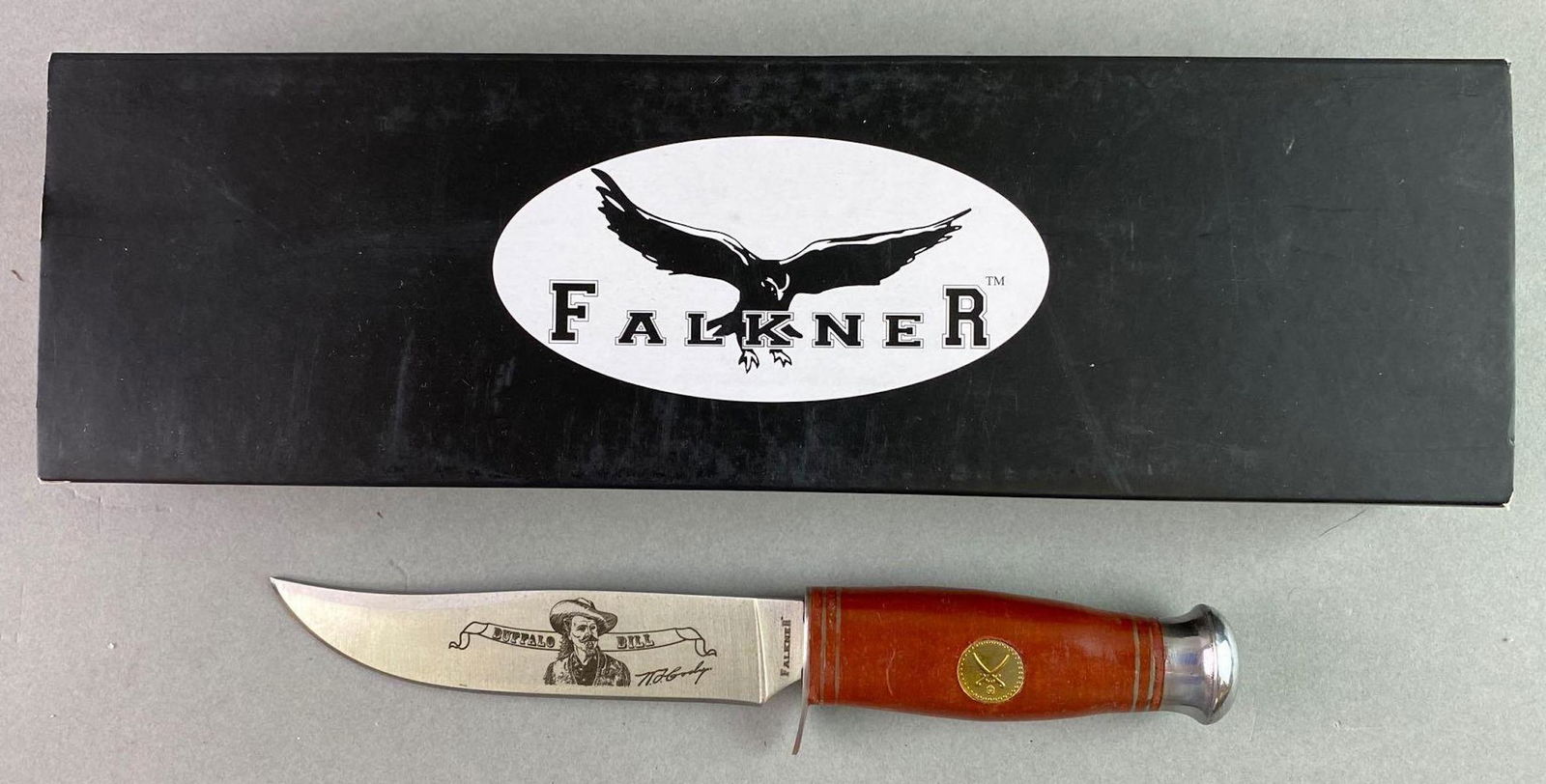 Buffalo Bill Commemorative Knife (1 of 7)