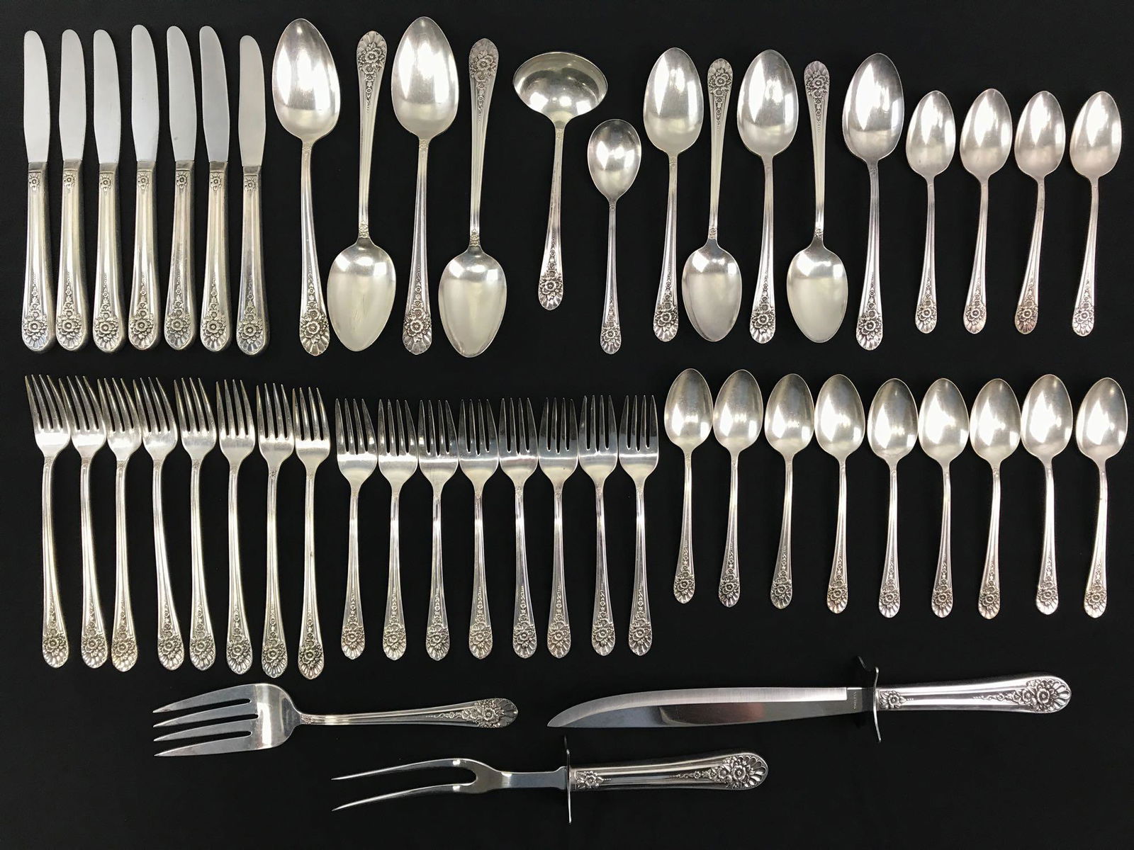 Vintage Wm Rogers (AA) Silverplate Service : 50 pieces (1 of 7)