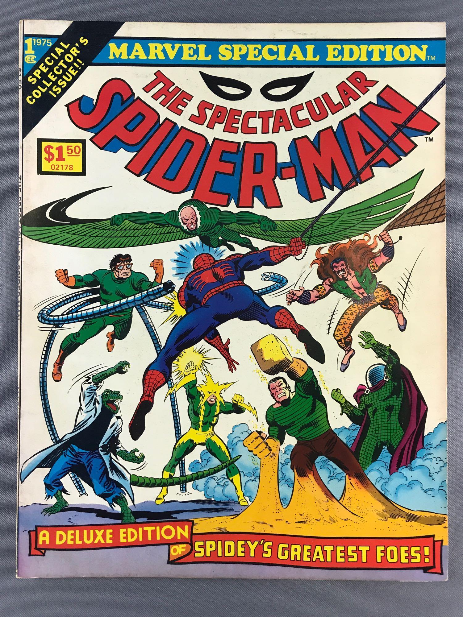 Marvel Comics The Spectacular Spider-Man No. 1 comic (1 of 8)