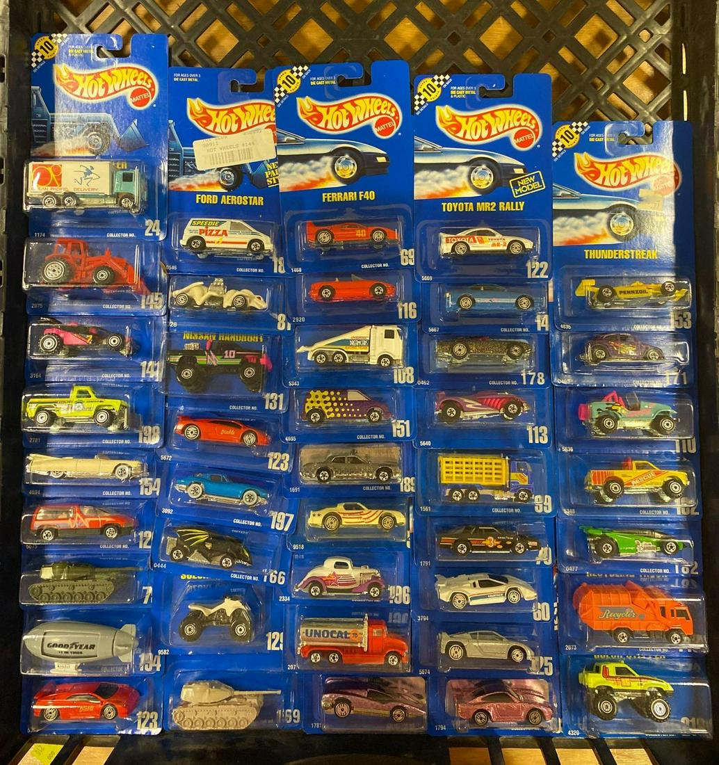 Group of appx 40 assorted Hot Wheels die-cast vehicles (1 of 3)