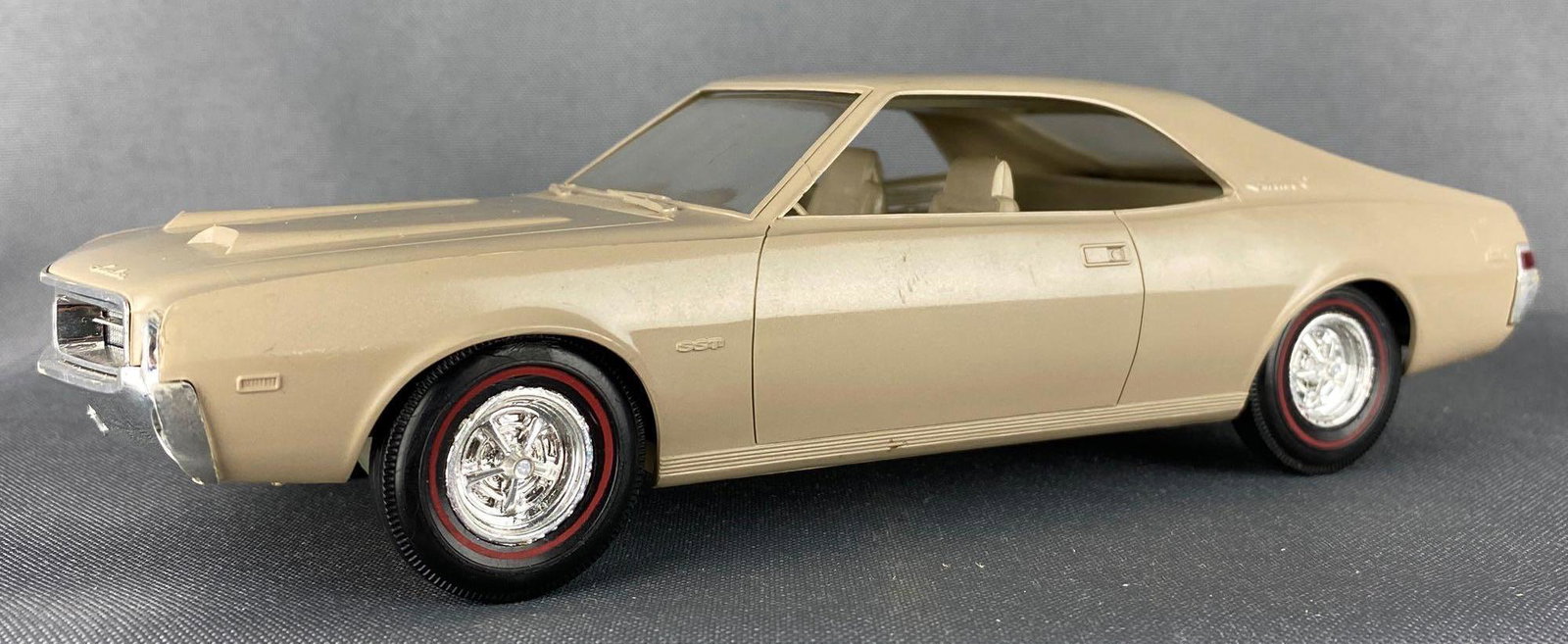Jo-Han Models 1969 Javelin SST 300 Dealer Promo Car (1 of 7)