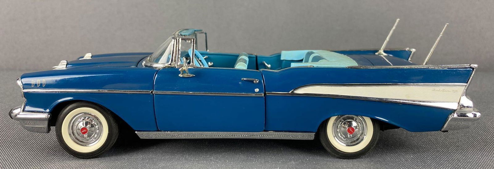 Danbury Mint 1957 Chevrolet Bel Air (1 of 7)