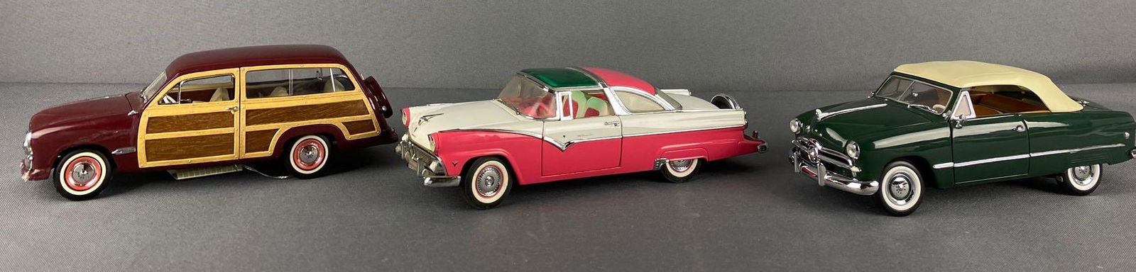 Group of 3 Franklin Mint Precision Models Ford vehicles (1 of 4)